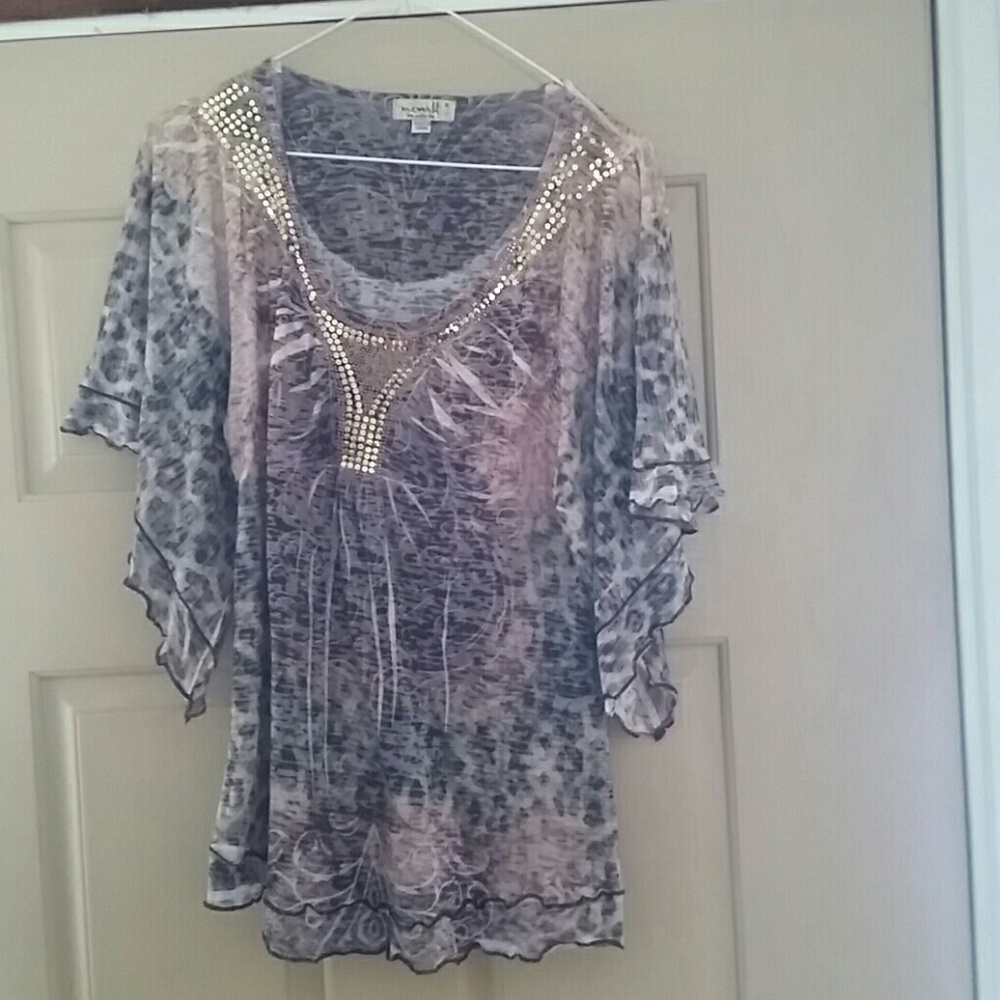 Light blingy top